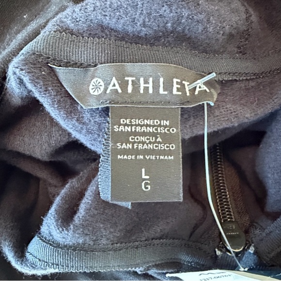 Athleta Black Zip Up Balance Sweatshirt Size L NWT - Picture 7 of 8